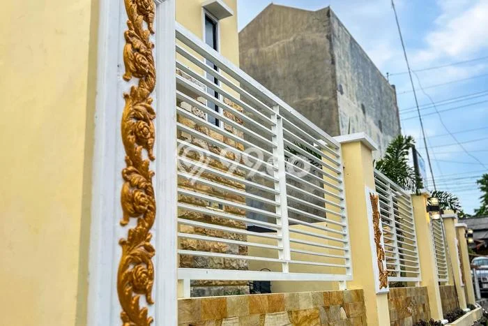 Dijual Rumah 4 Kamar Lokasi Ideal Bagus dan Strategis di Jombang Dijual Rumah 4 Kamar Lokasi Ideal Bagus dan Strategis di Jombang