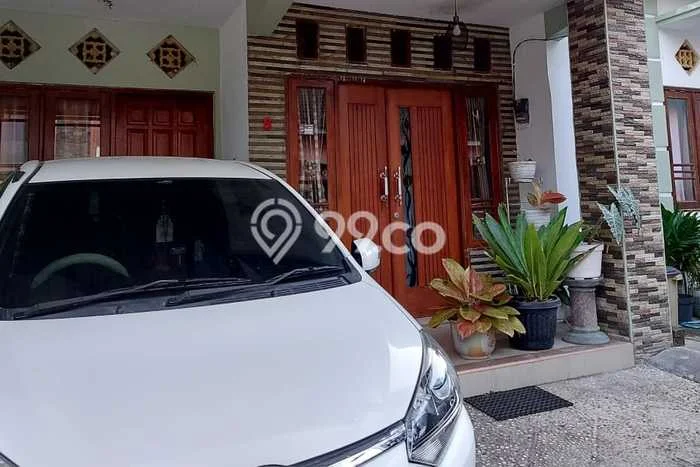 Rumah Modern Minimalis 3 KT Bisa Langsung Pindah di Jombang Rumah Modern Minimalis 3 KT Bisa Langsung Pindah di Jombang