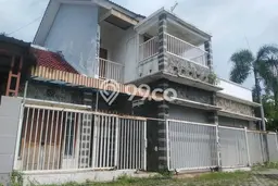 Rumah Minimalis Dijual di Peterongan 5 Kamar dengan Luas Tanah 202m2 Rumah Minimalis Dijual di Peterongan 5 Kamar dengan Luas Tanah 202m2