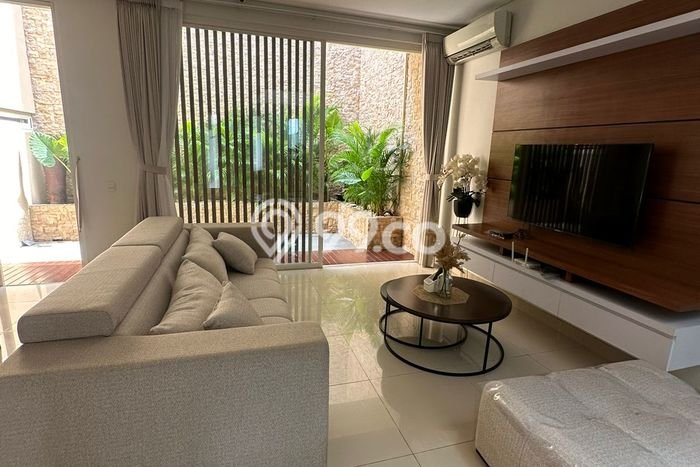 BEST PRICE! Rumah Premium di Denpasar Utara, LT 171m² Bangunan 196m² BEST PRICE! Rumah Premium di Denpasar Utara, LT 171m² Bangunan 196m²