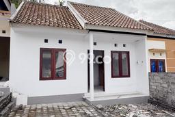 Rumah Minimalis Dijual di Tabanan 2 Kamar dengan LT 60m2 Rumah Minimalis Dijual di Tabanan 2 Kamar dengan LT 60m2