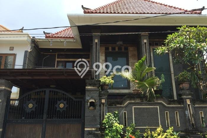 Rumah Elit LB 250m2 Siap Huni Desain Elegan di Renon, Denpasar Rumah Elit LB 250m2 Siap Huni Desain Elegan di Renon, Denpasar