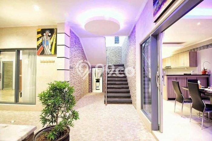 BEST PRICE! Rumah kawasan , Dekat Pusat Kota, 4 KT, Luas 100m2m² Bangunan 100m2m² BEST PRICE! Rumah kawasan , Dekat Pusat Kota, 4 KT, Luas 100m2m² Bangunan 100m2m²