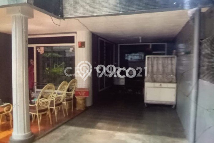 Ready to Use! Premium House LT 295m2 Desain Modern di Kramat Ready to Use! Premium House LT 295m2 Desain Modern di Kramat