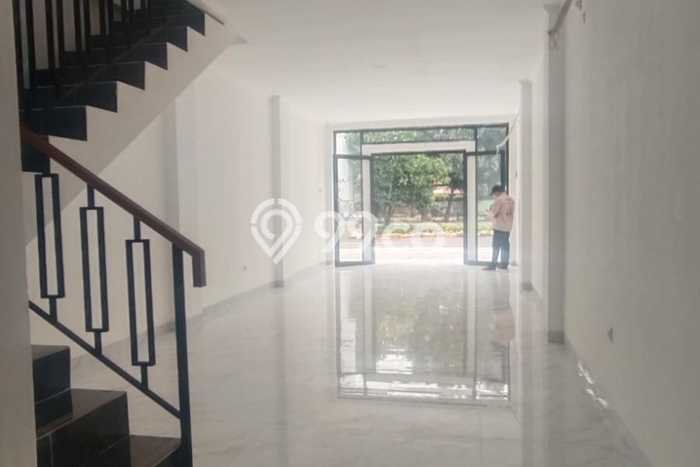 Ruko Bagus Dijual LB 150m2 Lokasi Strategis Jakarta Timur Area Cocok untuk Berbisnis Ruko Bagus Dijual LB 150m2 Lokasi Strategis Jakarta Timur Area Cocok untuk Berbisnis
