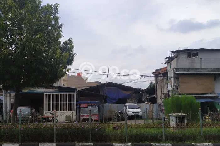 Tanah Dijual di Jakarta Timur Seluas 775m2 Strategis Tanah Dijual di Jakarta Timur Seluas 775m2 Strategis