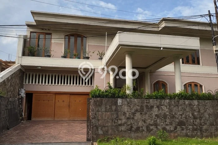 Jual Rumah Mewah Megah Dengan View Cantik di Pondok Indah, Jakarta Selatan Jual Rumah Mewah Megah Dengan View Cantik di Pondok Indah, Jakarta Selatan