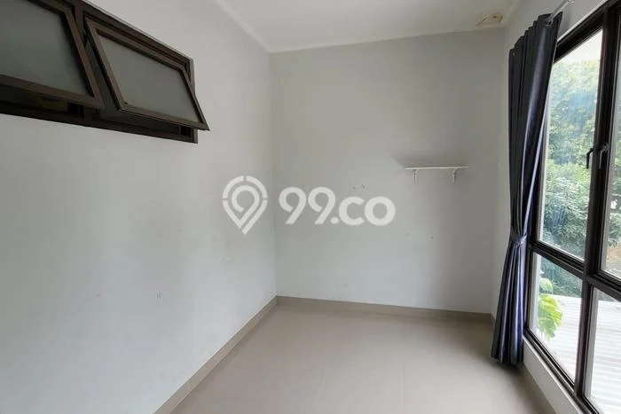Disewakan! Rumah 3 Kamar Tidur &
3 Kamar Mandi di Gading Serpong Serenade Lake, Tangerang Disewakan! Rumah 3 Kamar Tidur &
3 Kamar Mandi di Gading Serpong Serenade Lake, Tangerang