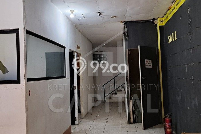 Ruko Dijual di Bandung LT 90m2 & LB 284m2 Lokasi Terbaik! Ruko Dijual di Bandung LT 90m2 & LB 284m2 Lokasi Terbaik!