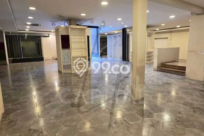 Komersial bagus disewakan di Sukajadi Bandung dengan LB 500m2 harga sewa terbaik Komersial bagus disewakan di Sukajadi Bandung dengan LB 500m2 harga sewa terbaik