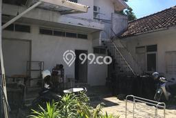 Rumah Elit Modern Tanpa Renovasi di Bandung Kota Bandung Rumah Elit Modern Tanpa Renovasi di Bandung Kota Bandung