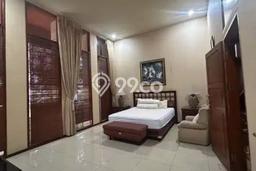 Dijual Rumah Luas Elegan Dengan View Cantik di Dago, Bandung Dijual Rumah Luas Elegan Dengan View Cantik di Dago, Bandung