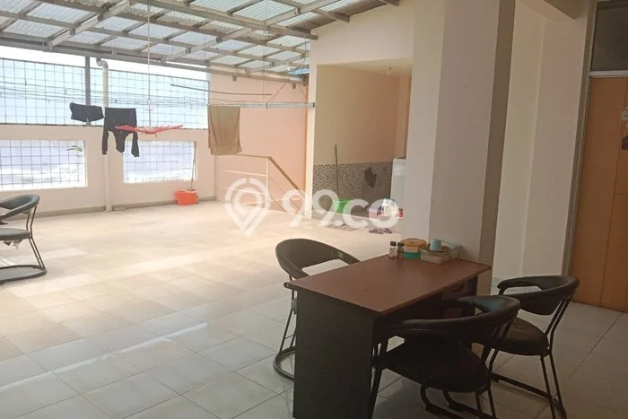 Unit Kost Dijual di Bandung Spesifikasi 17 Kamar Tidur dan Area Ramai Unit Kost Dijual di Bandung Spesifikasi 17 Kamar Tidur dan Area Ramai