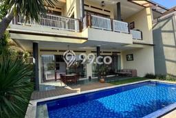 Jual Rumah Luas Megah Dengan View Eksklusif di ciumbuleuit, Bandung Jual Rumah Luas Megah Dengan View Eksklusif di ciumbuleuit, Bandung