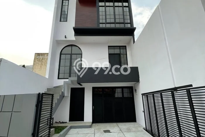 Hunian Cantik Minimalis Lb 185m2 di Jatinegara, Jakarta Timur Hunian Cantik Minimalis Lb 185m2 di Jatinegara, Jakarta Timur