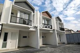 For Sale Hunian Rumah Nyaman 3 Kamar di Jatiwaringin, Bekasi For Sale Hunian Rumah Nyaman 3 Kamar di Jatiwaringin, Bekasi