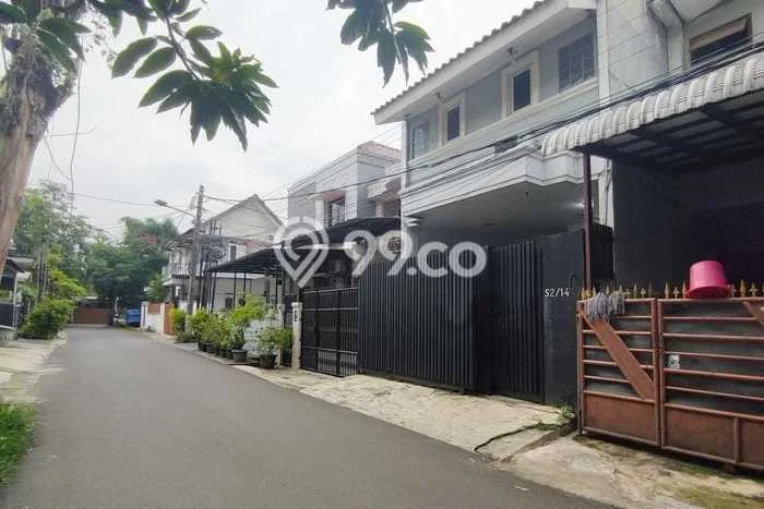 Hunian Nyaman Asri 2 KT Siap Huni di Pondok Kelapa Jakarta Timur Hunian Nyaman Asri 2 KT Siap Huni di Pondok Kelapa Jakarta Timur