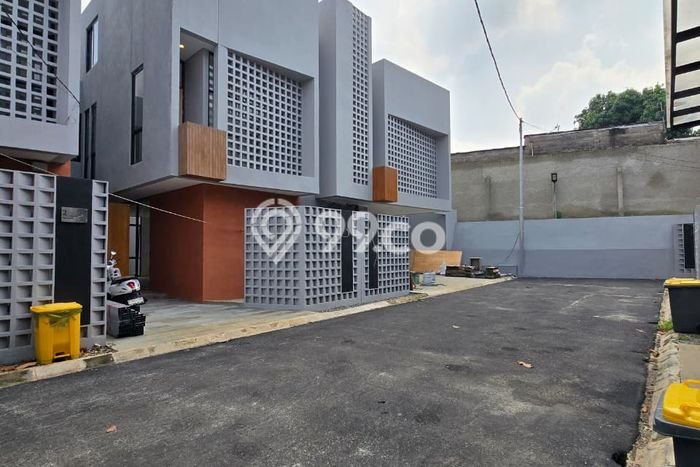 Rumah Minimalis 3 KT di Pondok Kelapa Jakarta Timur Unfurnished Rumah Minimalis 3 KT di Pondok Kelapa Jakarta Timur Unfurnished