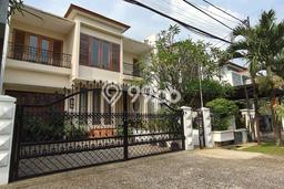 Dijual Rumah Mewah Elegan Dengan View Eksklusif di Cibubur, Jakarta Timur Dijual Rumah Mewah Elegan Dengan View Eksklusif di Cibubur, Jakarta Timur