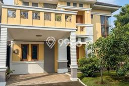 Ready to Use! Luxury House LT 221m2 Desain Modern di Kota Wisata Ready to Use! Luxury House LT 221m2 Desain Modern di Kota Wisata