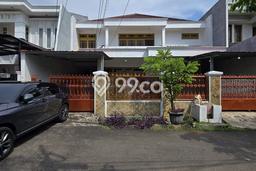 Dijual Rumah Luas Elegan Dengan View Cantik di Pondok Bambu, Jakarta Timur Dijual Rumah Luas Elegan Dengan View Cantik di Pondok Bambu, Jakarta Timur