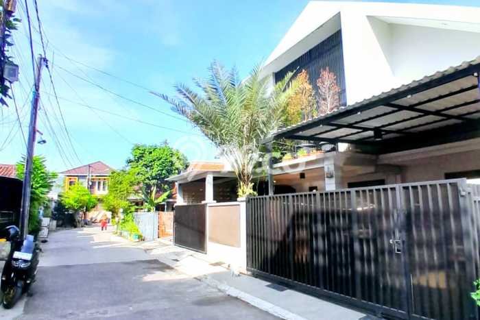 Dijual Rumah Strategis Bagus Punya 5 KT di Jatisampurna Bekasi SHM Dijual Rumah Strategis Bagus Punya 5 KT di Jatisampurna Bekasi SHM