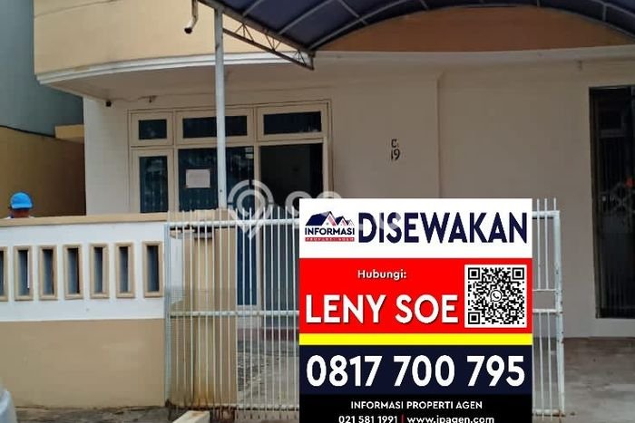 Disewakan! Rumah 3 Kamar Tidur &
2 Kamar Mandi di Permata Buana, Jakarta Barat Disewakan! Rumah 3 Kamar Tidur &
2 Kamar Mandi di Permata Buana, Jakarta Barat