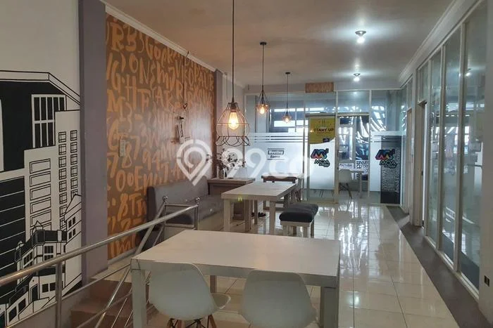Disewakan Ruko di Kawasan Ramai Soekarno Hatta Luas 120m2 Disewakan Ruko di Kawasan Ramai Soekarno Hatta Luas 120m2