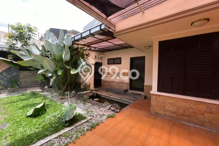 Disewakan! Rumah 6 Kamar Tidur &
3 Kamar Mandi di Oro-Oro Dowo, Malang Disewakan! Rumah 6 Kamar Tidur &
3 Kamar Mandi di Oro-Oro Dowo, Malang