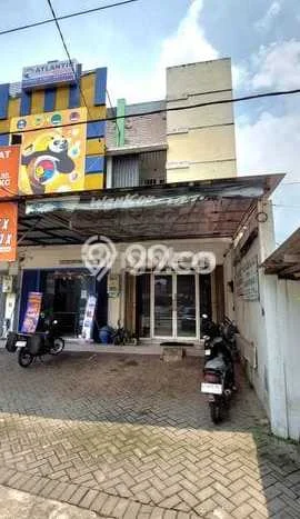 Ruko Komersial Disewakan di Sukun Malang Luas 130m2 Ruko Komersial Disewakan di Sukun Malang Luas 130m2