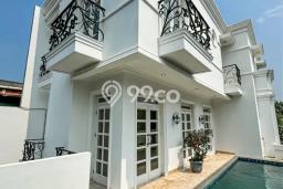 Rumah Elit LB 200m2 Siap Huni Desain Elegan di Ampera, Jakarta Selatan Rumah Elit LB 200m2 Siap Huni Desain Elegan di Ampera, Jakarta Selatan