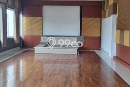 Siap Huni Rumah Mewah 0 Kamar di Kembangan Dekat ke Mana Pun Siap Huni Rumah Mewah 0 Kamar di Kembangan Dekat ke Mana Pun