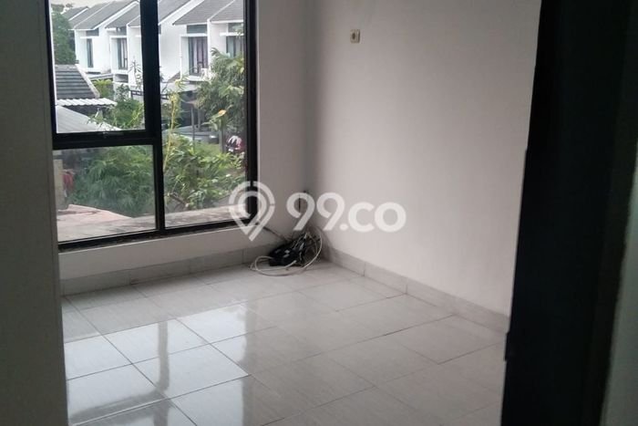 For Sale Rumah 3 Kamar Lokasi Strategis Bagus dan Strategis di Sepatan For Sale Rumah 3 Kamar Lokasi Strategis Bagus dan Strategis di Sepatan
