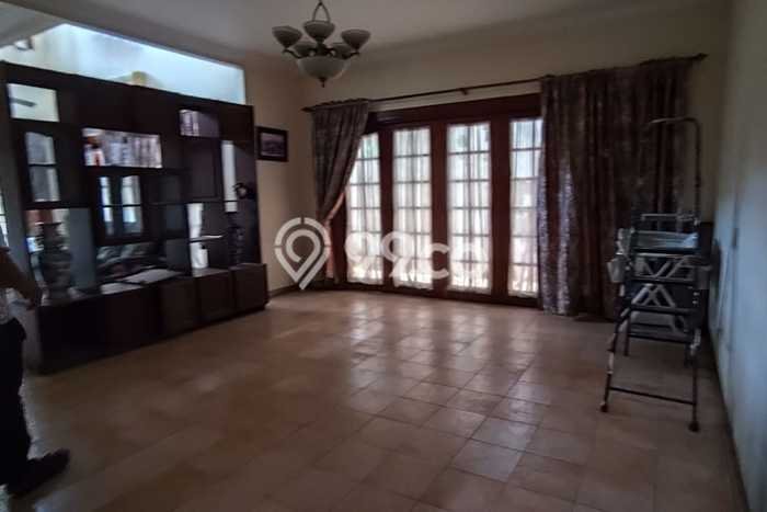 Dijual Rumah Mewah Elegan Dengan View Eksklusif di Mampang, Jakarta Selatan Dijual Rumah Mewah Elegan Dengan View Eksklusif di Mampang, Jakarta Selatan