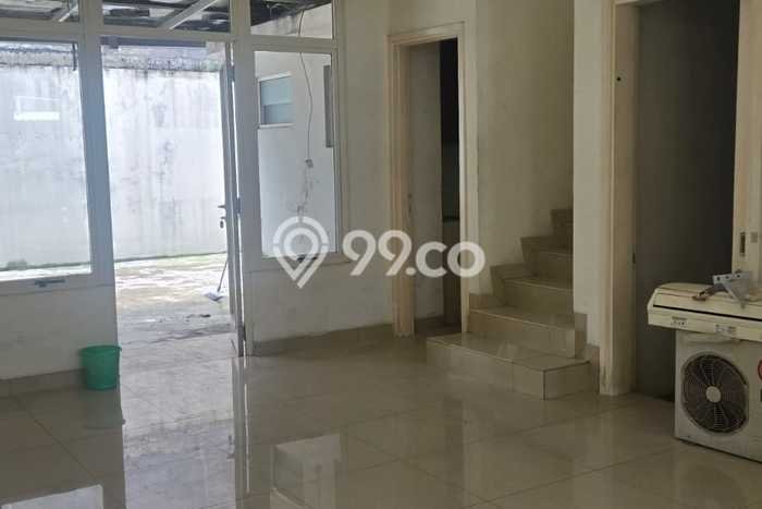 Rumah sewa siap pakai 4 Kamar Tidur di Green Lake City, Jakarta Barat Rumah sewa siap pakai 4 Kamar Tidur di Green Lake City, Jakarta Barat