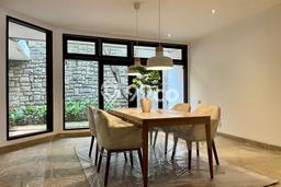 Rumah Mewah LB 550m2 Siap Huni Desain Elegan di Ancol, Jakarta Utara Rumah Mewah LB 550m2 Siap Huni Desain Elegan di Ancol, Jakarta Utara