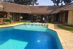 KESEMPATAN EMAS! Vila Kawasan , Dimensi 2897m2m², Lingkungan Eksklusif dengan privasi terjaga KESEMPATAN EMAS! Vila Kawasan , Dimensi 2897m2m², Lingkungan Eksklusif dengan privasi terjaga