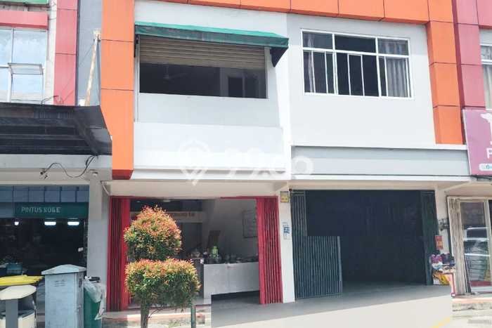 Ruko Dijual di Tangerang Selatan LT 40m2 & LB 79m2 Lokasi Terbaik! Ruko Dijual di Tangerang Selatan LT 40m2 & LB 79m2 Lokasi Terbaik!