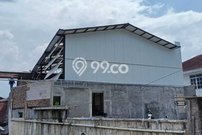Untuk Disewa Gudang di Sukajadi Bandung LT 1050m2, LB 1200m2 Untuk Disewa Gudang di Sukajadi Bandung LT 1050m2, LB 1200m2