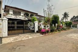 Rumah Luxury Modern Siap Huni di Cinere Jakarta Selatan Rumah Luxury Modern Siap Huni di Cinere Jakarta Selatan