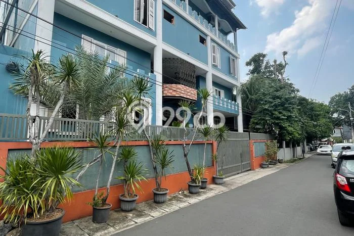 Kost Dijual Lokasi Strategis Pondok Indah Jakarta Selatan 54 Kamar Tidur Kost Dijual Lokasi Strategis Pondok Indah Jakarta Selatan 54 Kamar Tidur