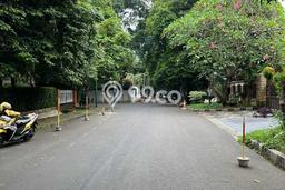 Siap Huni Rumah Mewah 4 Kamar di Menteng Dekat ke Mana Pun Siap Huni Rumah Mewah 4 Kamar di Menteng Dekat ke Mana Pun