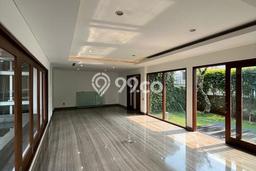 Rumah Mewah LB 640m2 Siap Huni Desain Elegan di Pondok Indah, Jakarta Selatan Rumah Mewah LB 640m2 Siap Huni Desain Elegan di Pondok Indah, Jakarta Selatan