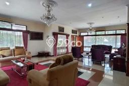 Ready to Use! Premium House LT 2363m2 Desain Elegan di Kemang Ready to Use! Premium House LT 2363m2 Desain Elegan di Kemang