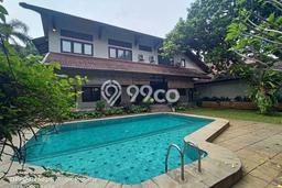 For Sale! Luxury House LT 1100m2 Desain Modern di Kemang For Sale! Luxury House LT 1100m2 Desain Modern di Kemang