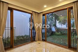 Dijual Rumah Luas Elegan Dengan View Cantik di Pondok Indah, Jakarta Selatan Dijual Rumah Luas Elegan Dengan View Cantik di Pondok Indah, Jakarta Selatan