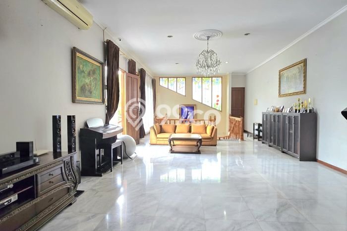Ready to Use! Premium House LT 804m2 Desain Modern di Pondok Indah Ready to Use! Premium House LT 804m2 Desain Modern di Pondok Indah