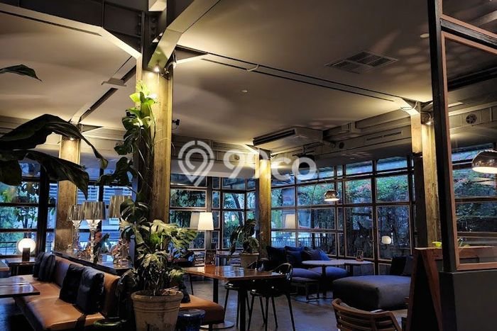 Ruko Dijual di Jakarta Selatan LT 1000m2 & LB 1950m2 Lokasi Terbaik! Ruko Dijual di Jakarta Selatan LT 1000m2 & LB 1950m2 Lokasi Terbaik!