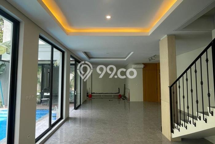 Rumah Elit LB 200m2 Siap Huni Desain Elegan di Pondok Indah, Jakarta Selatan Rumah Elit LB 200m2 Siap Huni Desain Elegan di Pondok Indah, Jakarta Selatan