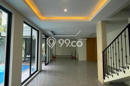Rumah Elit LB 200m2 Siap Huni Desain Elegan di Pondok Indah, Jakarta Selatan Rumah Elit LB 200m2 Siap Huni Desain Elegan di Pondok Indah, Jakarta Selatan